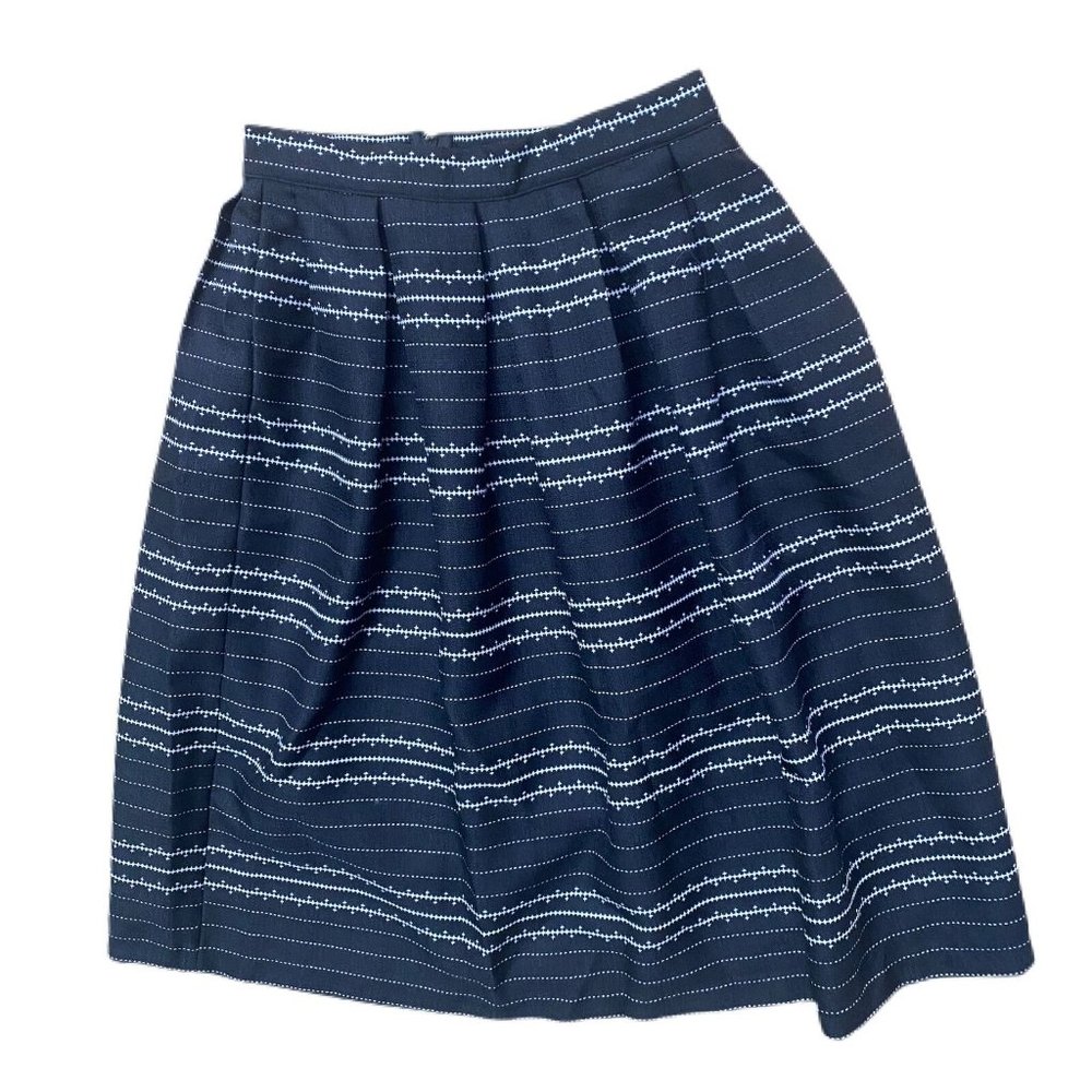 Esley striped circle skirt SIZE MEDIUM BRAND NEW